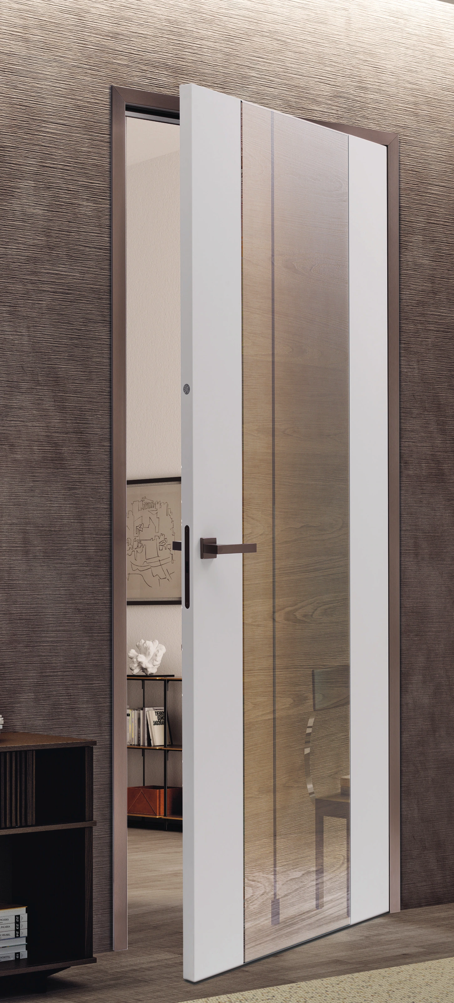 Bertolotto Reflex: open mirrored door