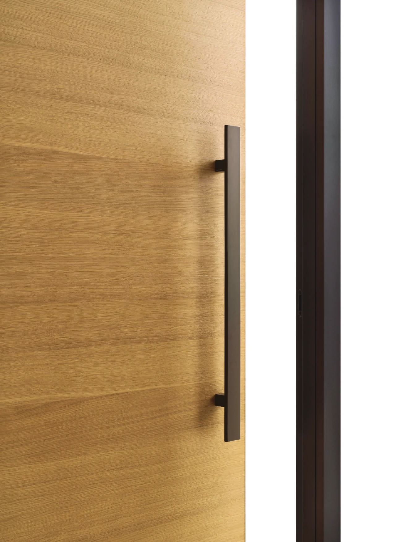 Bertolotto Doga Hori: handle against horizontal veneer