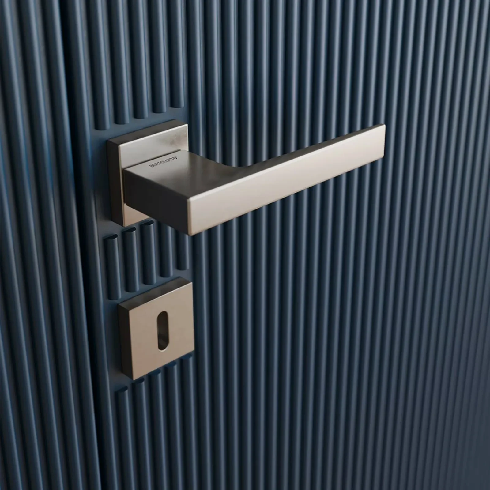 Bertolotto Millerighe: handle against blue grooved lacquer